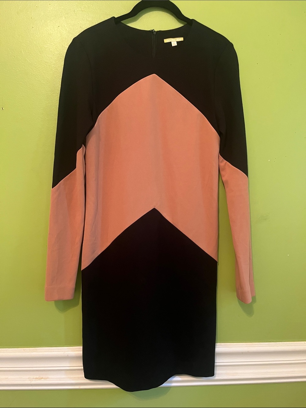 Gianni Bini colorblock shift dress